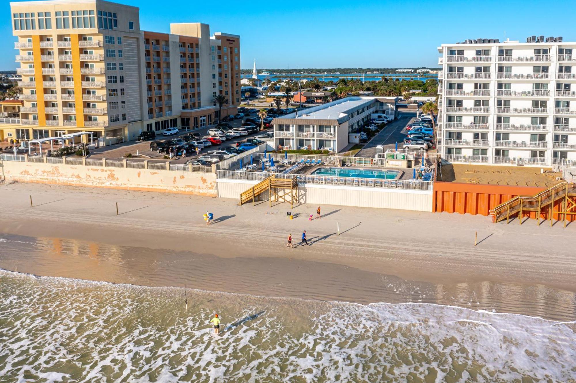 Fantasy Island Resort, Daytona Beach Shores Esterno foto